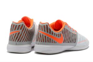 NIKE BOOTS