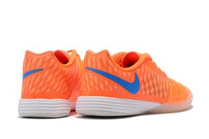 NIKE BOOTS
