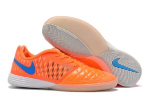 NIKE BOOTS