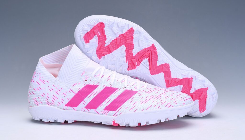 ADIDAS PREDATOR BOOTS