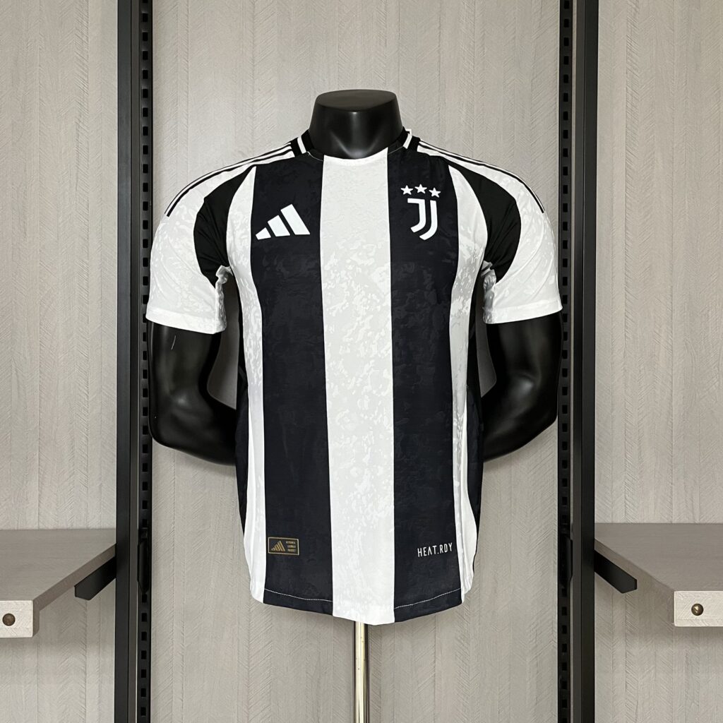 2024-2025 JUVENTUS HOME JERSEY