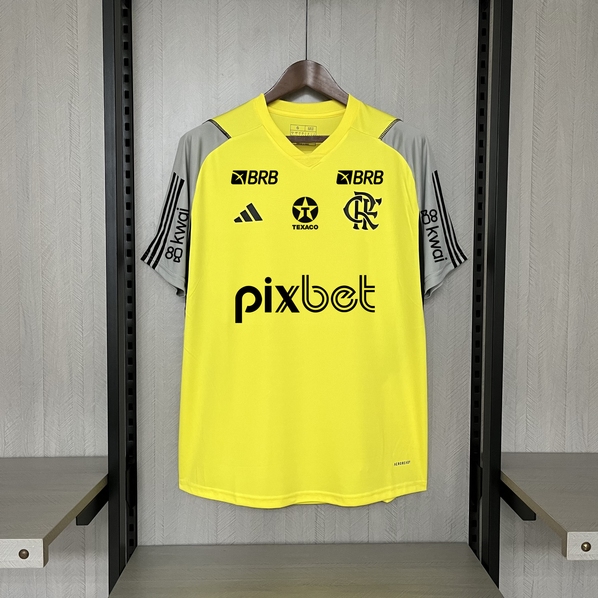 2024-2025 FLAMENGO TRAINING YELLOW JERSEY 2024-2025 FLAMENGO TRAINING YELLOW JERSEY