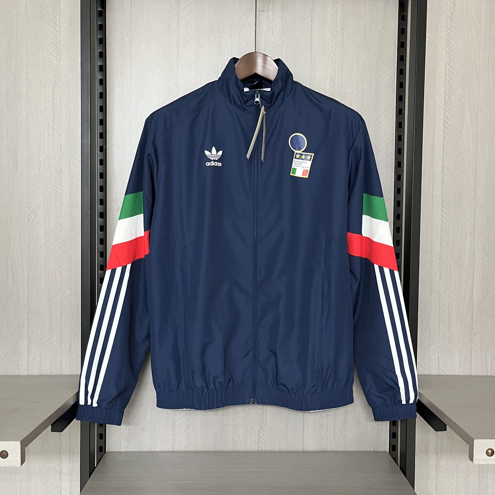 ITALIAN WINDBREAKER ITALIAN WINDBREAKER