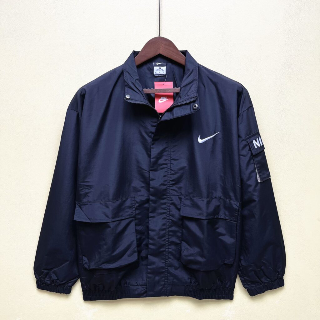 2023-24 NIKE WORKWEAR TRENCH COAT BLACK