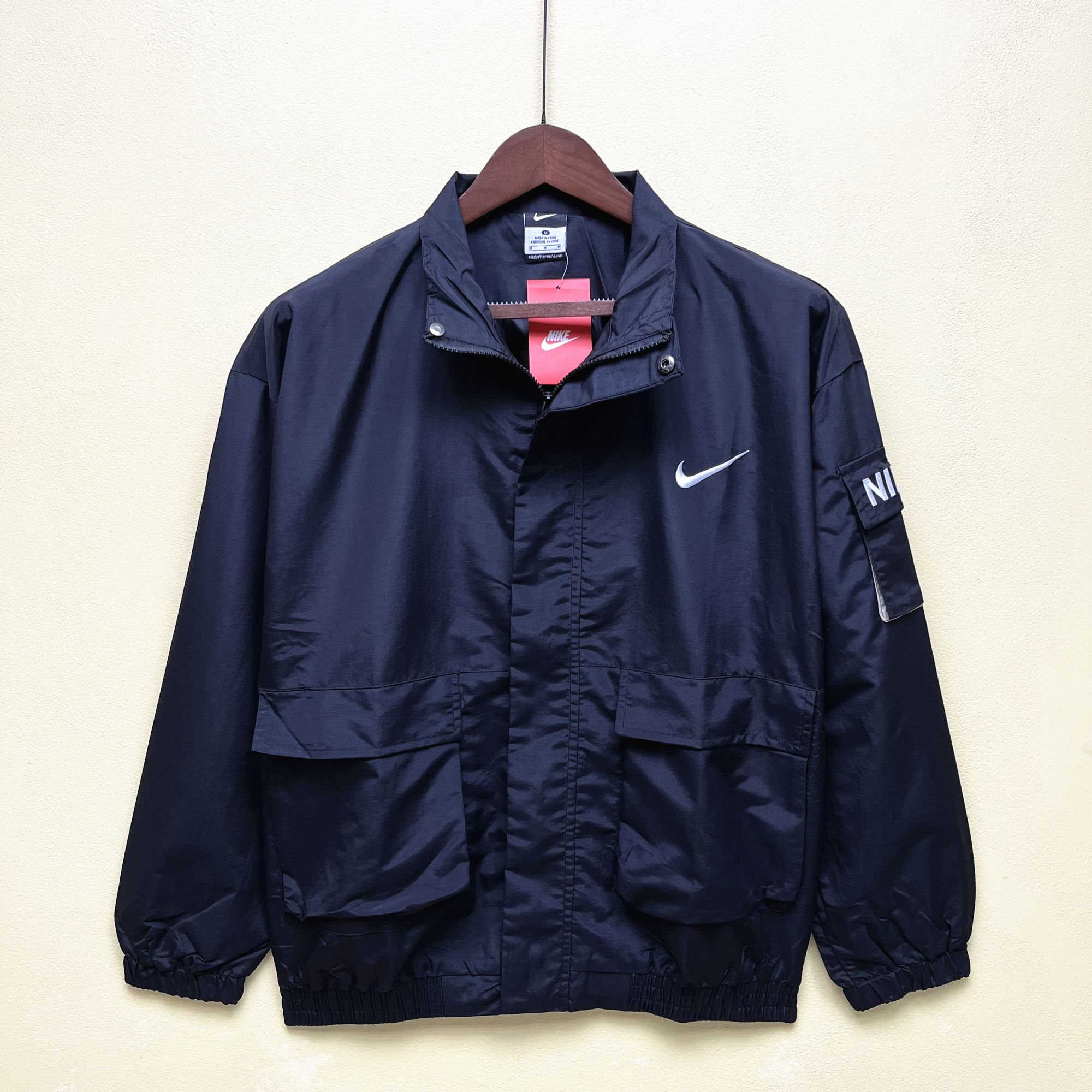 2023-24 NIKE WORKWEAR TRENCH COAT BLACK