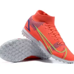 NIKE BOOTS