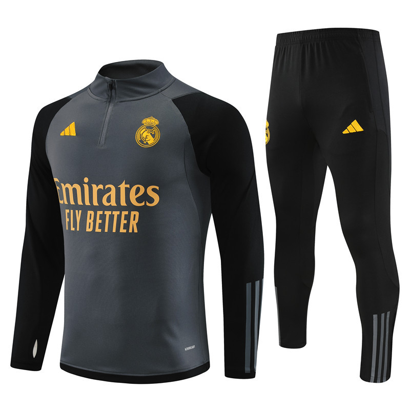 23-24 Real Madrid dark gray with black arms half zipper sweater tracksuit 23-24 Real Madrid dark gray with black arms half zipper sweater tracksuit