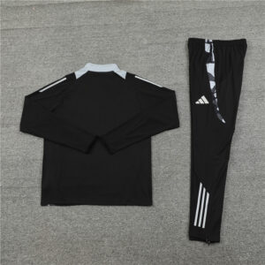 24-25 Manud black with gray half zipper training tracksuit - Image 2
