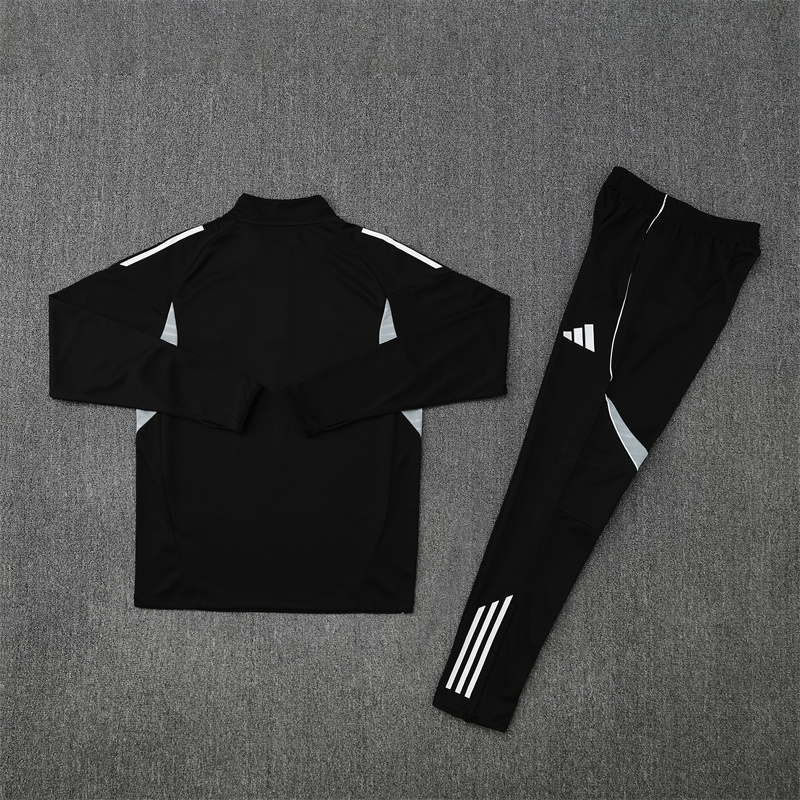 25-26 Argentina black with white stripe half zipper sweater tracksuit
