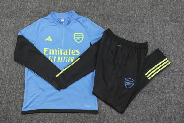 23-24 Arsenal blue with black half zipper training tracksuit - Image 2