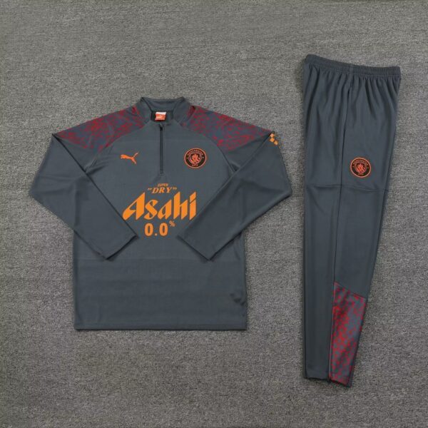 with sponsor logo 23-24 Man City dark gray with red half zipper sweater tracksuit - Image 2