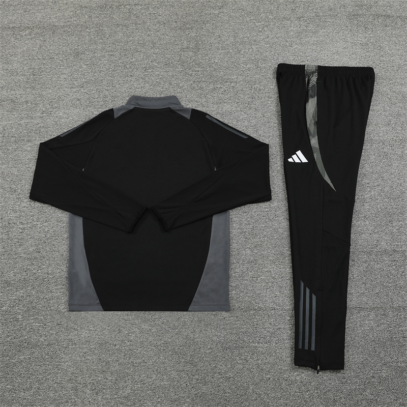 24-25 Riyadh black with gray stripe half zipper sweater tracksuit