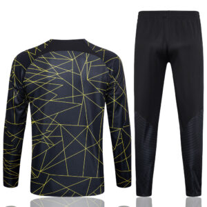 B721# 23-24 PS G Jrdan black with yellow half zipper sweater tracksuit - Image 3