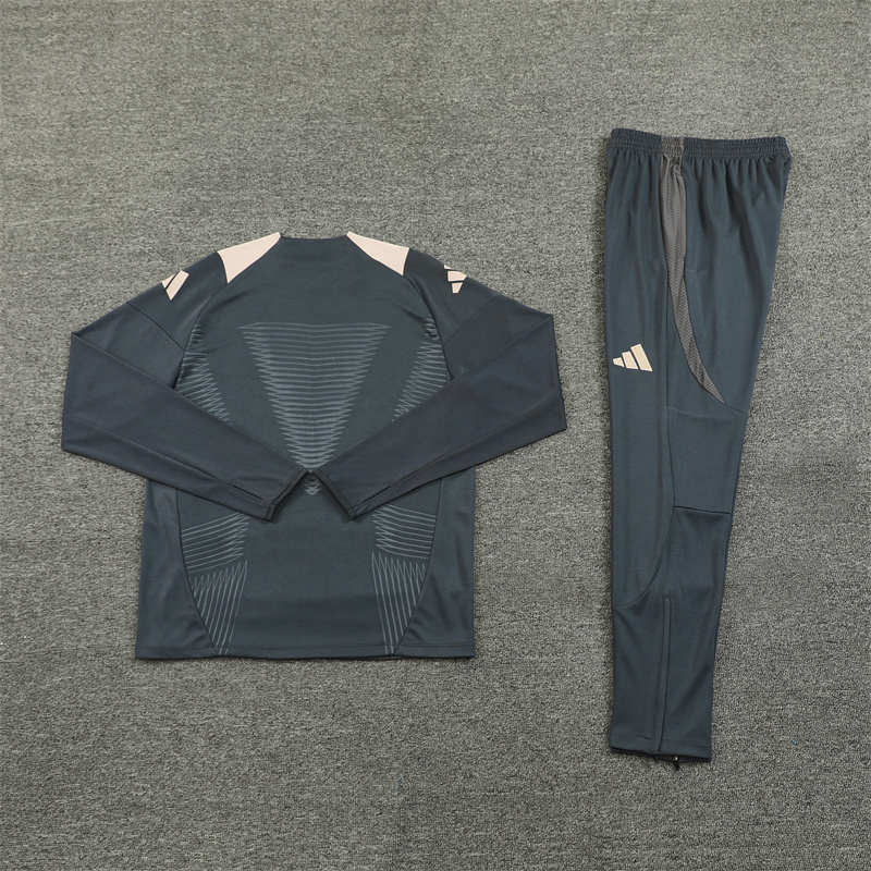 003-435 player version 24-25 Real Madrid dark gray with beige half zipper training tracksuit