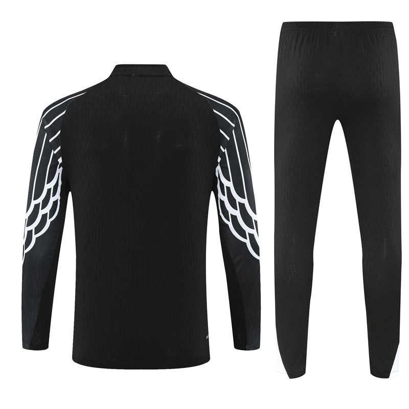 004-296 CL version 25-26 PS G Jrdan black with white stripe half zipper sweater tracksuit