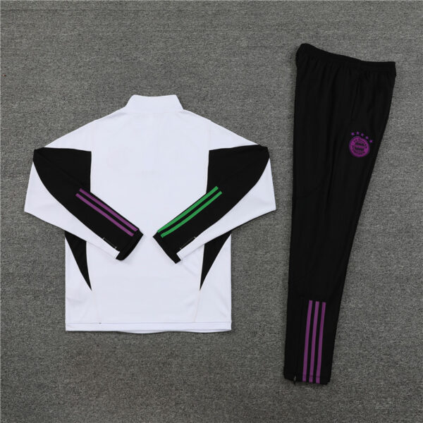 23-24 Bayern white with black half zipper training tracksuit - Image 4