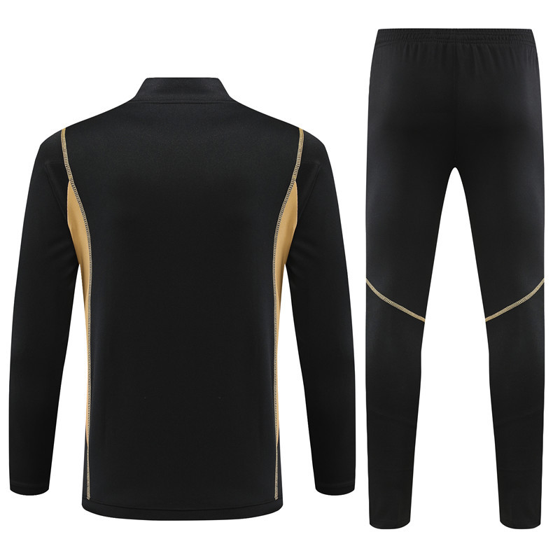 005-19 23-24 Argentina black with gold stripe half zipper sweater tracksuit