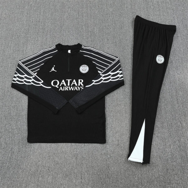 CL version 25-26 PS G Jrdan black with white stripe half zipper sweater tracksuit - Image 5