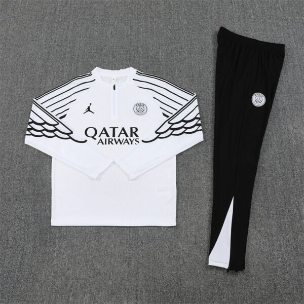CL version 25-26 PS G Jrdan white with black stripe half zipper sweater tracksuit - Image 5