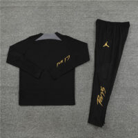 fans version 23-24 PS G Jrdan black with gray half zipper training tracksuit