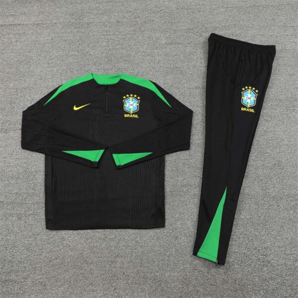 player version 24-25 Brazil black with green half zipper training tracksuit - Image 5