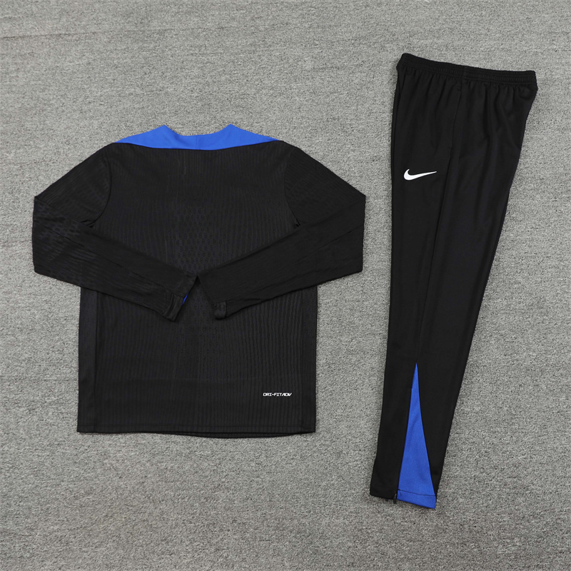 005-326 player version 24-25 France black with blue half zipper training tracksuit