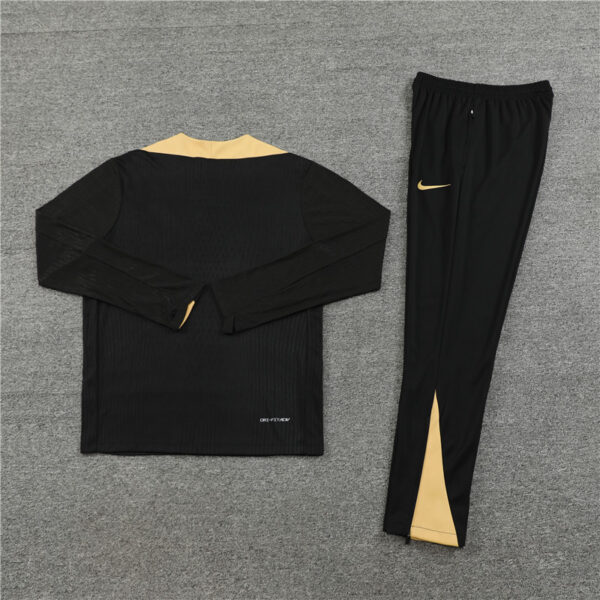 player version 24-25 PS G black with gold half zipper training tracksuit - Image 5