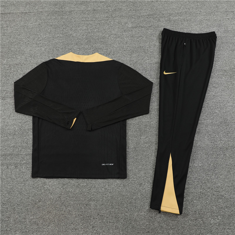 player version 24-25 PS G black with gold half zipper training tracksuit