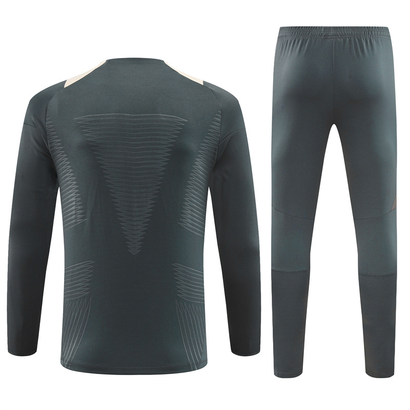 005-353 player version 24-25 Real Madrid dark gray with beige half zipper training tracksuit