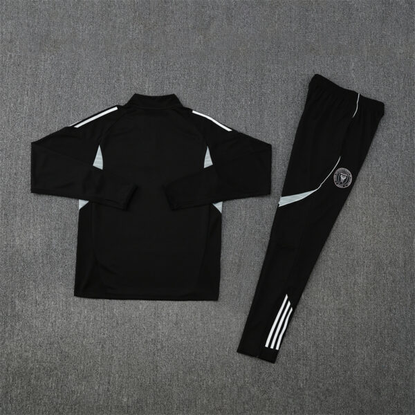 25-26 Miami black half zipper sweater tracksuit - Image 6