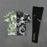 25-26 Real Madrid black and green dragon version half zipper sweater tracksuit