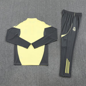 25-26 Real Madrid green with dark gray half zipper sweater tracksuit - Image 6