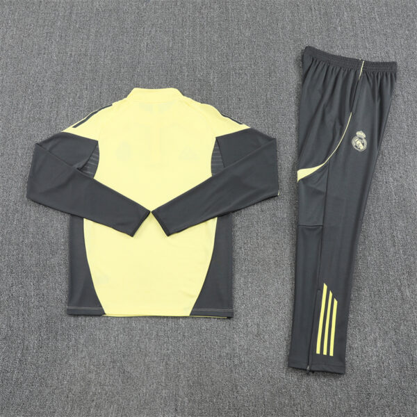 25-26 Real Madrid green with dark gray half zipper sweater tracksuit - Image 6