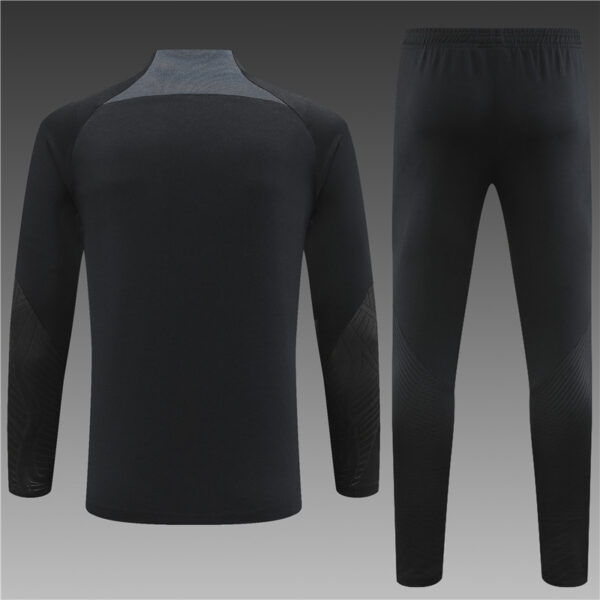 23-24 China black half zipper sweater tracksuit - Image 6