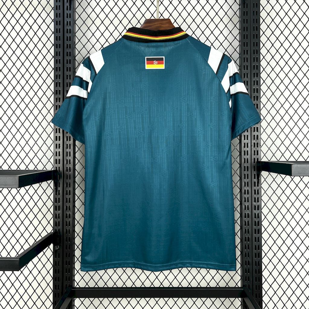 022d657628414227b630380e260fa714 Germany 1996 Away Retro Jersey