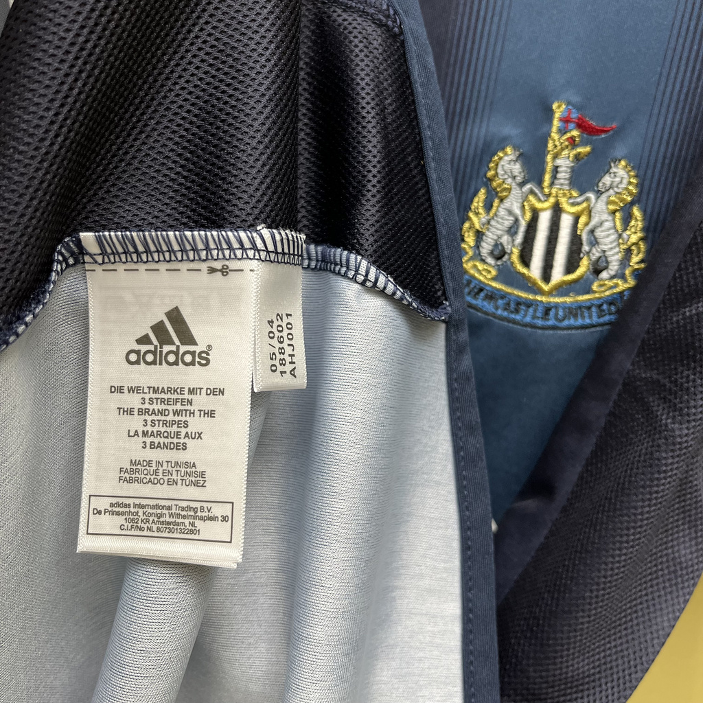 03a0a10becf0405399d30d95895a29a6 Retro 0405 Newcastle Away
