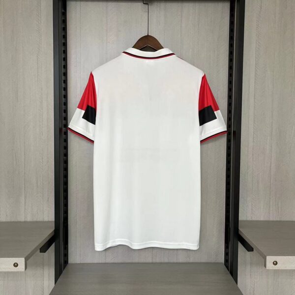 Retro AC Milan 1994-95 Away - Image 3