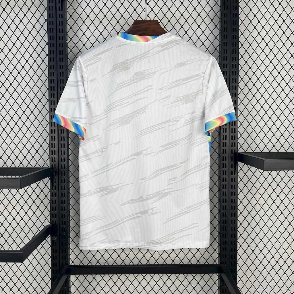 07443107852a4e3b9bba82599915fde9 Barcelona 2025-26 White Special Edition Jersey