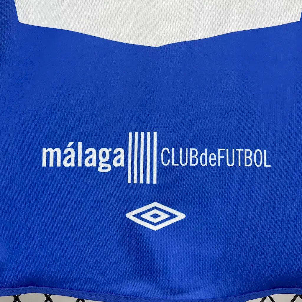 0cbe4079b9a947039dd081e2505a542a Malaga 2005-06 Home Retro Jersey