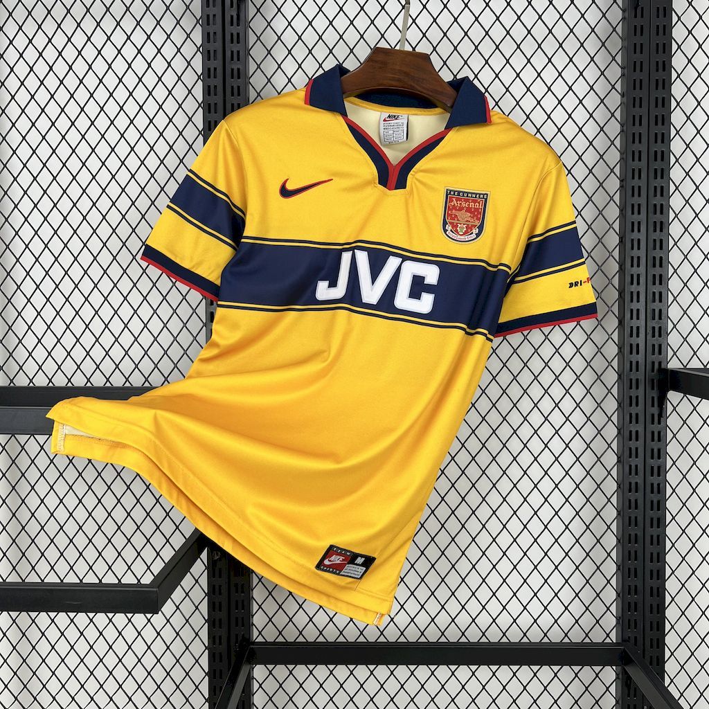 Arsenal 1997-99 Away Retro Jersey