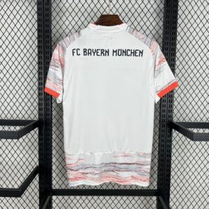 Bayern Munich 2025-26 Away Jersey - Image 2