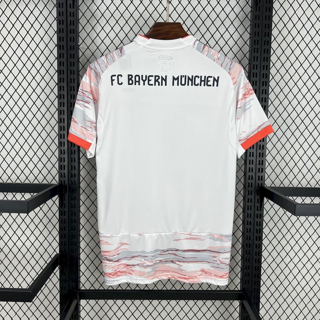 Bayern Munich 2025-26 Away Jersey