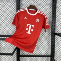 Bayern Munich 2025-26 Goalkeeper uniform Jersey Bayern Munich 2025-26 Goalkeeper uniform Jersey