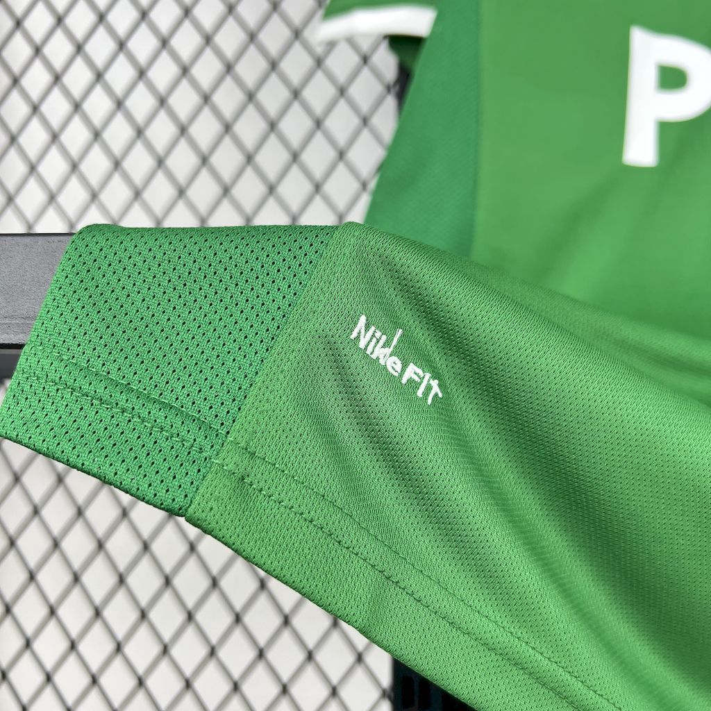 Wolfsburg 2008-09 Home Retro Jersey