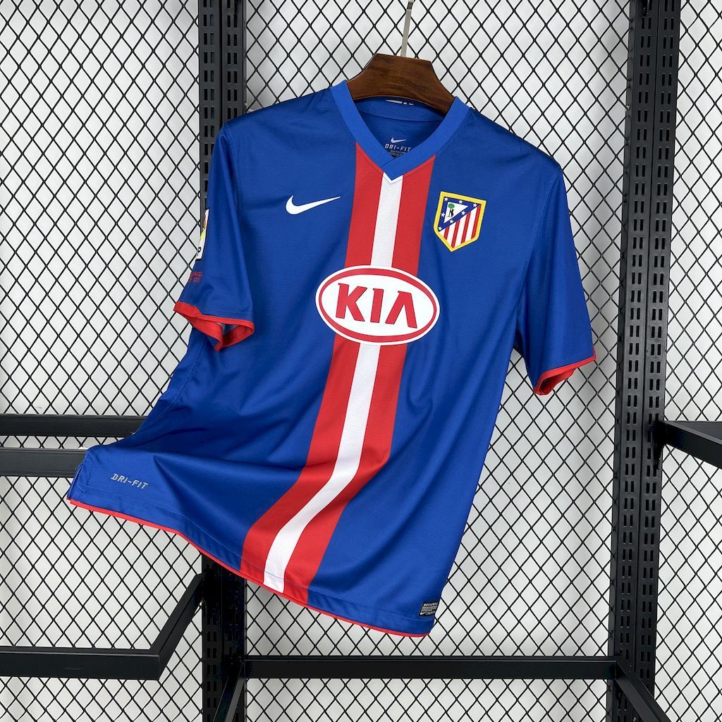 Atletico Madrid 2010-11 Away Retro Jersey