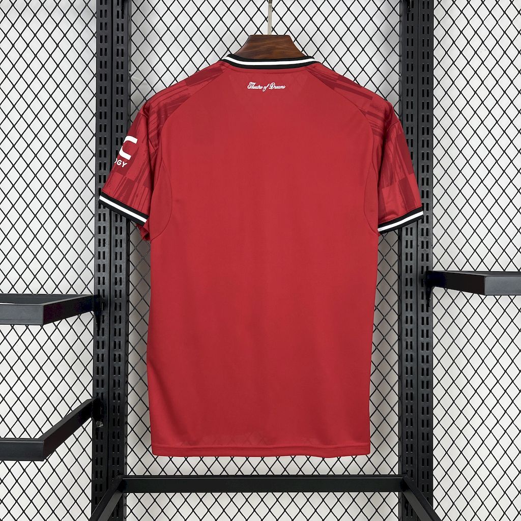 Manchester United 2025-26 Home Jersey