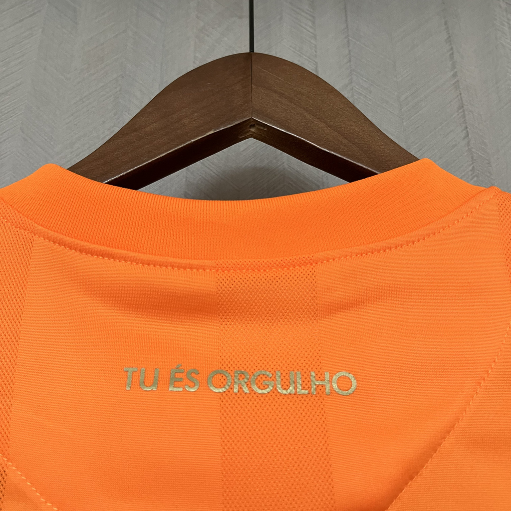Retro Corinthians 2010 Goalkeeper Orange Jersey