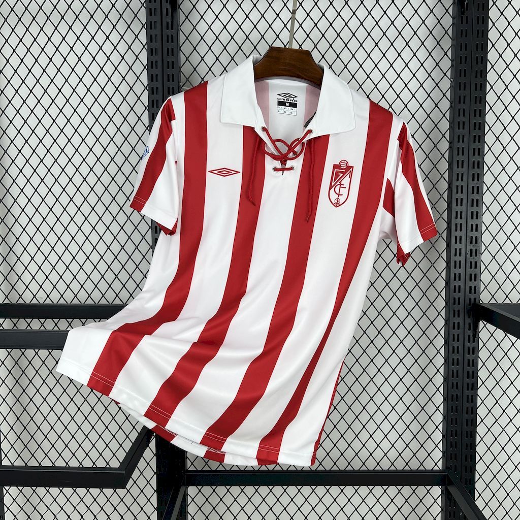 Granada 2005-06 Home Retro Jersey