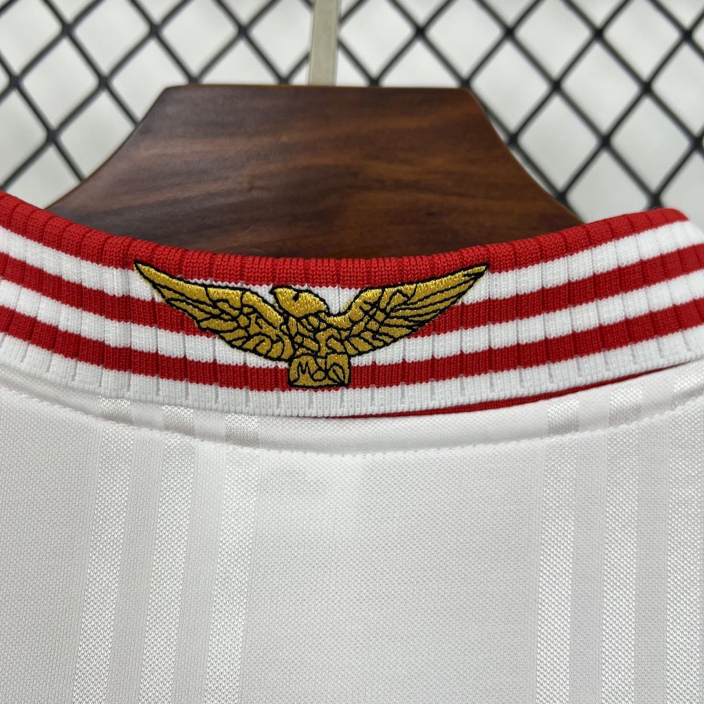 1669c084efa54ae6992c6dcfd03d1719 Benfica 1997-99 Away Retro Jersey