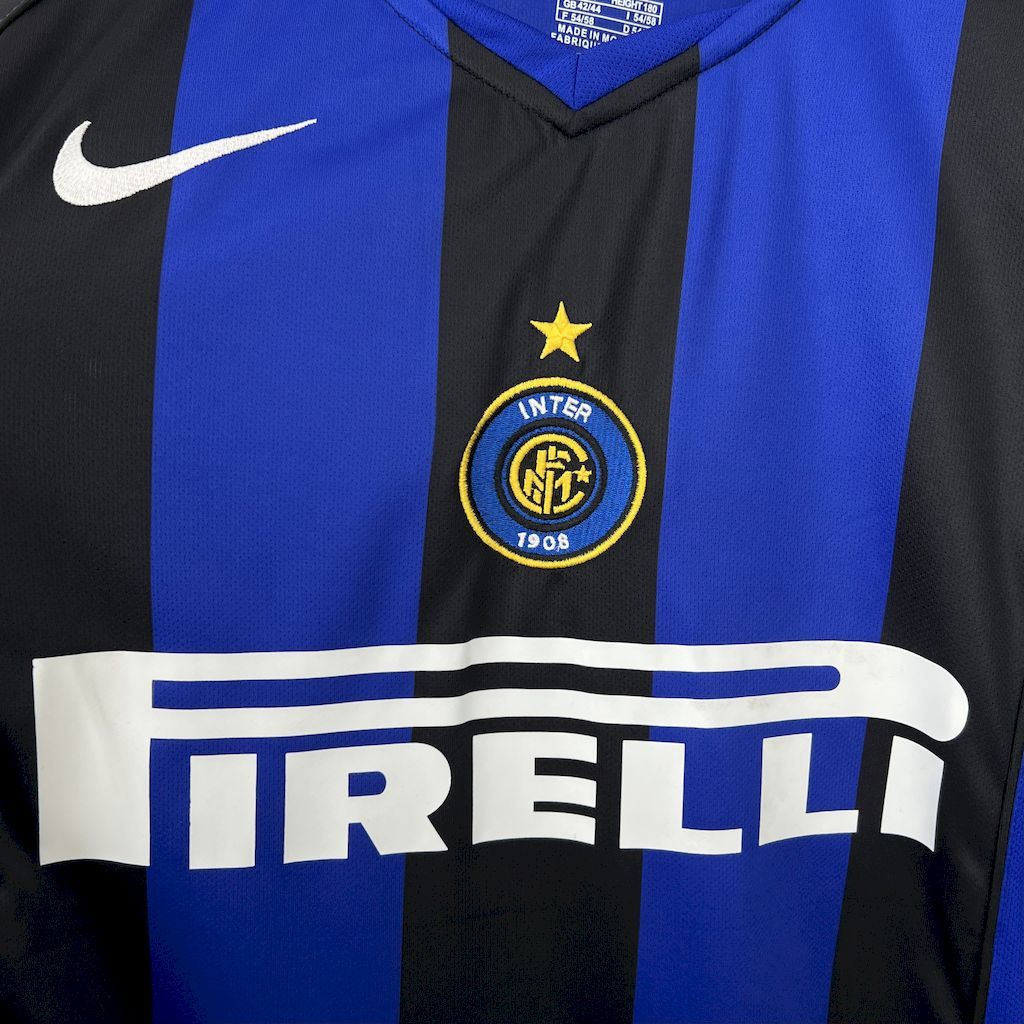Inter Milan 2004-05 Home Retro Jersey